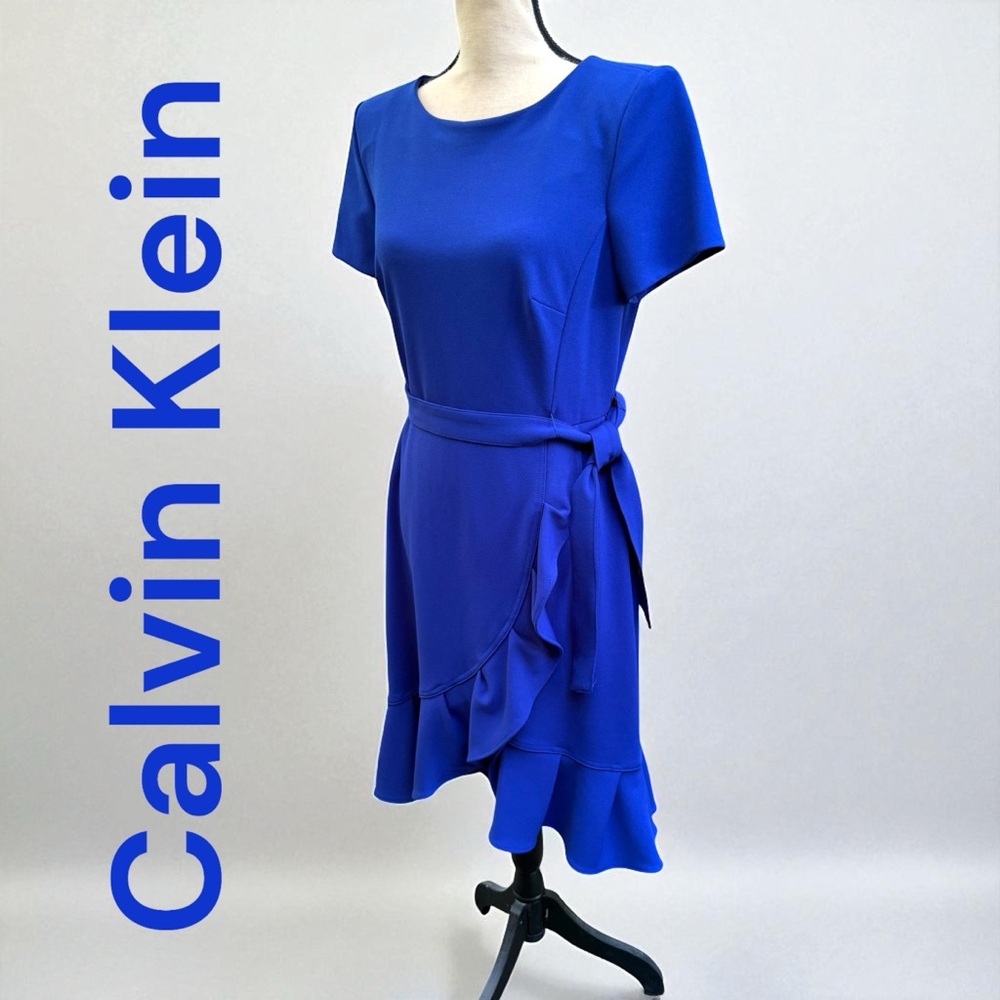 Calvin Klein-Women's Ruffle-Hem Sheath Dress. 10. Bahamian blue. Gold zip. EUC!